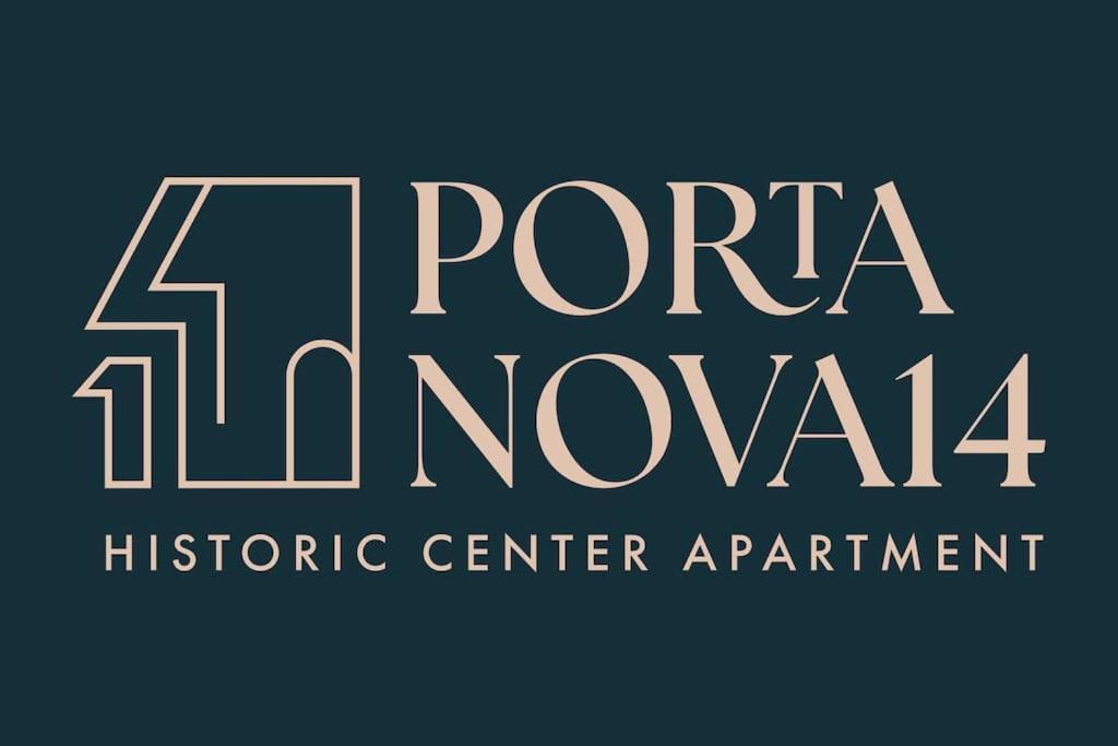 Portanova14 - Historic Center Neapel
